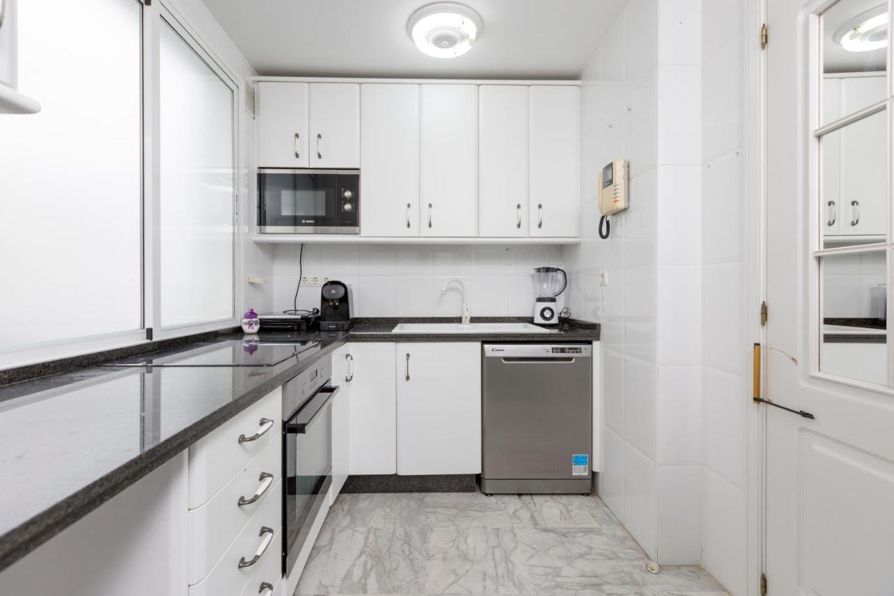 4 Bedroom Apartment In Puerto Banus 150 Meters From The Beach Marbella Luaran gambar